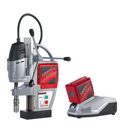 MAGNETIC DRILL MACHINE BATTERY OPERATED