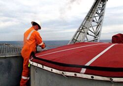 CANVAS TARPAULINS FOR OIL AND GAS INDUSTRIES