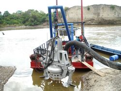 HYDRAULIC DRIVEN SUBMERSIBLE DREDGING PUMP