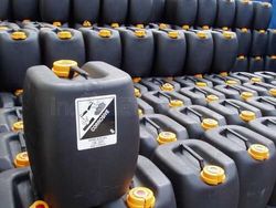 Buy NITRIC ACID 68% from Ayanchem Fze in UAE