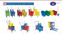 Single Bucket Wringer Trolley Supplier In UAE