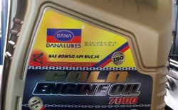 Buy LUBRICANT ENGINE OIL GREASE MANUFACTURER UAE from Dana Group Uae in UAE