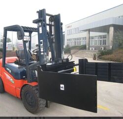 Buy CARTON CLAMP from Hala Used Heavy Equipment Trading Est. in UAE