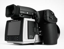 Buy PHOTOGRAPHY CAMERA  SUPPLIERS  from Icon Art Production in UAE