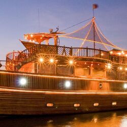 Buy RUSTAR LUXURY CRUISE DINNER from Travelex Travels & Tours Llc in UAE
