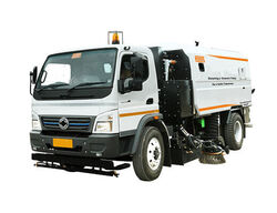 Buy HIGH-PERFORMANCE TRUCK from Al Nojoom Cleaning Equipment in UAE
