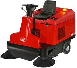 Buy  RIDE ON SWEEPER MACHINE from Al Nojoom Cleaning Equipment in UAE