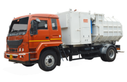 Buy TRUCK MOUNTED VACUUM MACHINE from Al Nojoom Cleaning Equipment in UAE