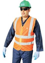 Buy SAFETY VESTS from Modern Eastern Trading Fzc in UAE