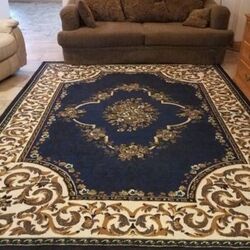 Marketplace for Persian rugs  UAE