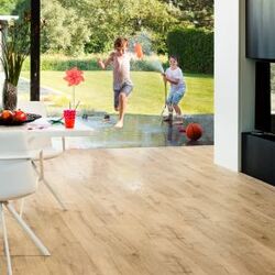 Buy CLASSIC OAK LAMINATE FLOORS from Floorworld Llc in UAE