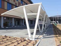 Buy BOTTOM SUPPORT PARKING SHADES from Mister Shade Me in UAE