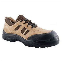 Safety Shoes from Right Face General Trading Dubai, UNITED ARAB EMIRATES