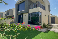 Single Row Townhouse ... from Wow Properties Dubai, UNITED ARAB EMIRATES