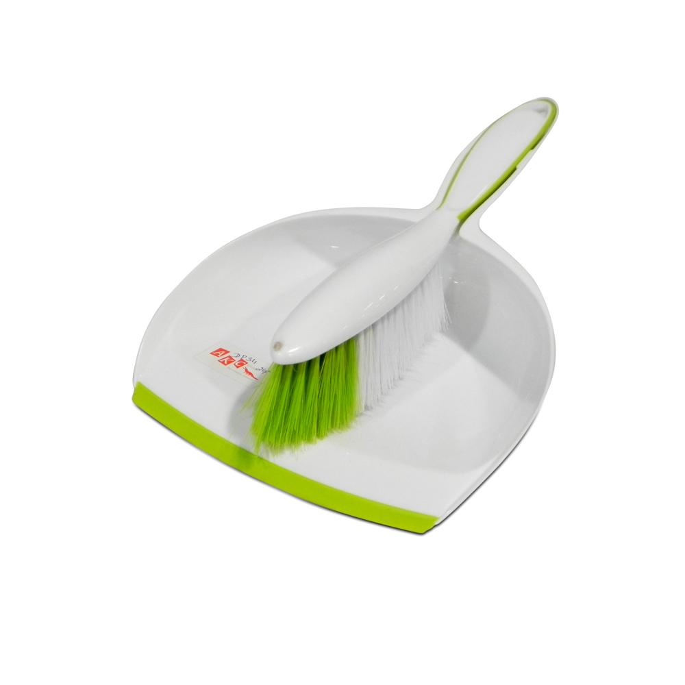 Buy DUSTPAN & BRUSH SET from Kaddah Cleaning Equipment in UAE