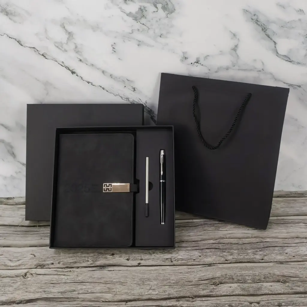 Buy GIFT SET 3 PCS BLACK from Concept Plus Trading in UAE