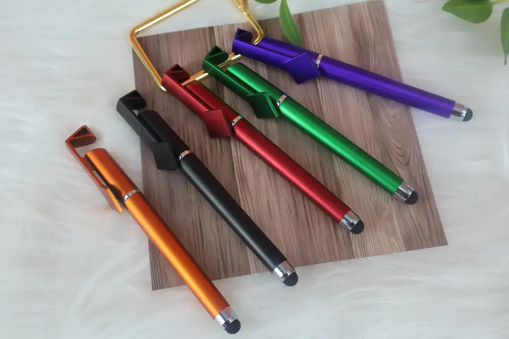 Buy GLOSSY HIGH QUALITY PLASTIC PEN WITH TOUCH SCREEN from Concept Plus Trading in UAE
