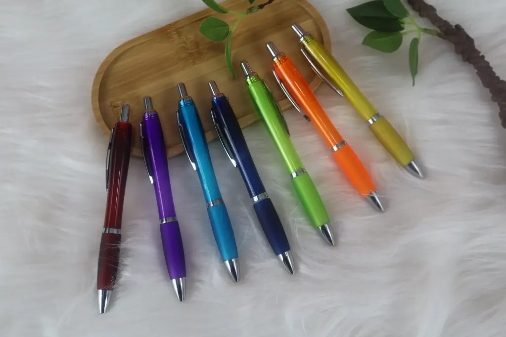 Buy GLOSSY MATTE HIGH QUALITY PLASTIC PEN from Concept Plus Trading in UAE