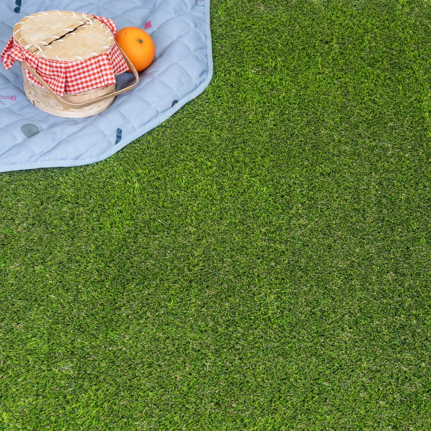 Oscroft 37mm Fake Grass - Interiors in UAE Marketplace